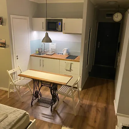 شقة B&B Apartman Eger إغير